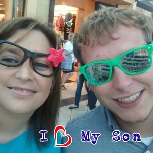 Meet your Posher, Royal